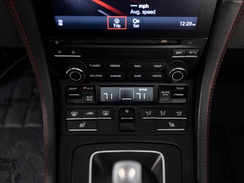 Certified 2021 Porsche 718 Boxster Spyder RWD image 26