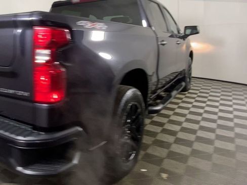 Used 2023 Chevrolet Silverado 1500 Custom image 10