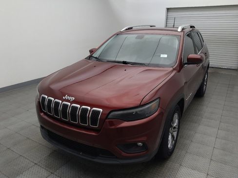 Used 2019 Jeep Cherokee Latitude Plus FWD image 15