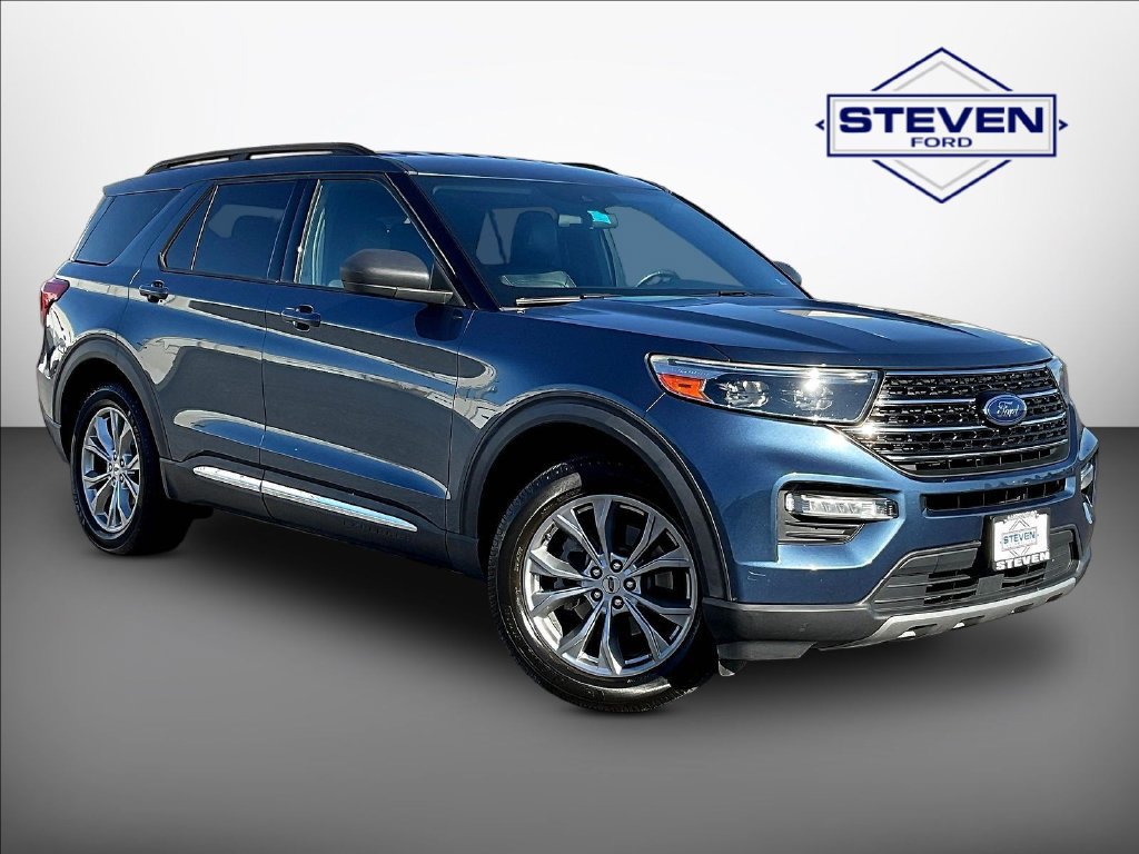 Certified 2020 Ford Explorer XLT w/ Equipment Group 202A AWD/4WD image 1