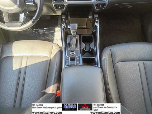 Used 2022 Kia Sorento SX image 19