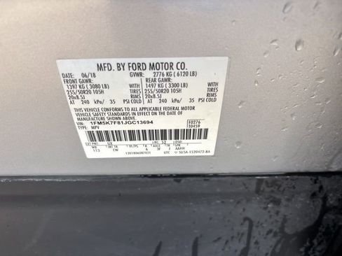 Used 2018 Ford Explorer Limited image 25