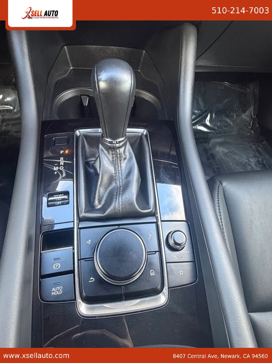 Used 2020 MAZDA MAZDA3 Sedan w/ Preferred Package FWD image 10