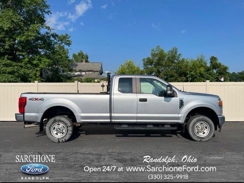 Used 2022 Ford F250 XL w/ Power Equipment Group AWD/4WD image 1