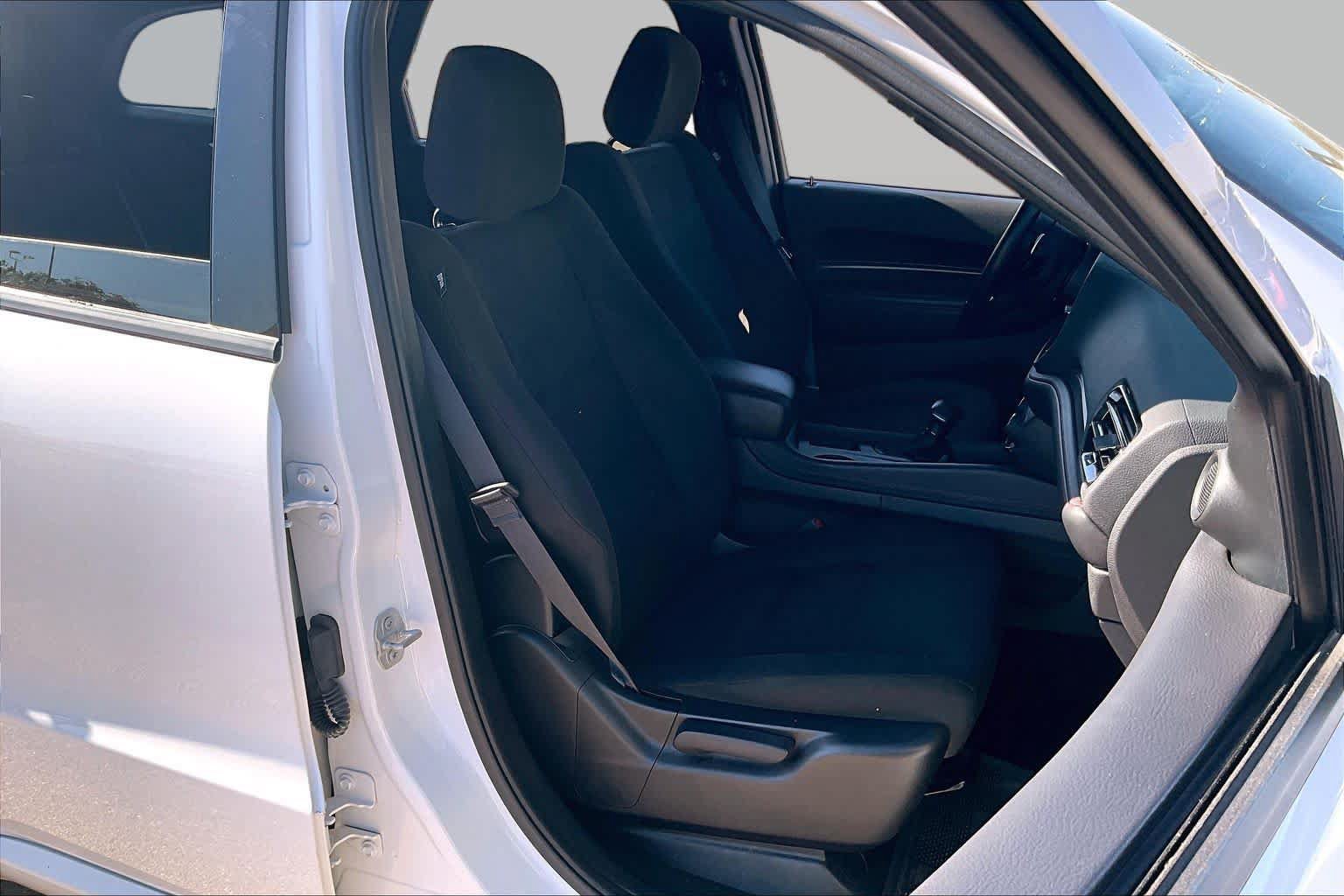 Used 2025 Dodge Durango GT RWD image 9