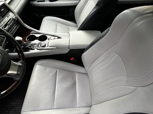 Used 2019 Lexus RX 350 FWD w/ Navigation Package image 16