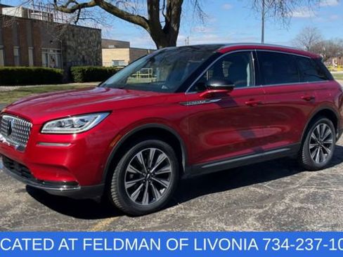 Used 2021 Lincoln Corsair Reserve w/ Equipment Group 201A AWD/4WD image 4
