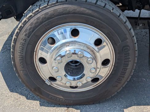 Used 2026 Ford F450 Platinum w/ Platinum Plus Package AWD/4WD image 15