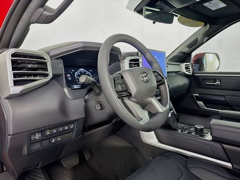 New 2025 Toyota Tundra Platinum image 11