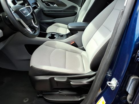 Certified 2023 GMC Terrain SLE AWD/4WD image 14
