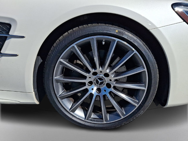 Used 2019 Mercedes-Benz SL 550 image 8