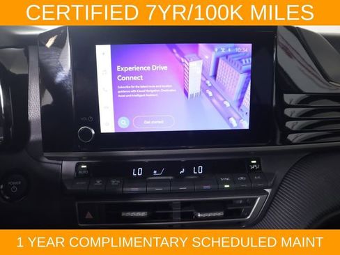 Used 2025 Toyota Camry SE FWD image 26