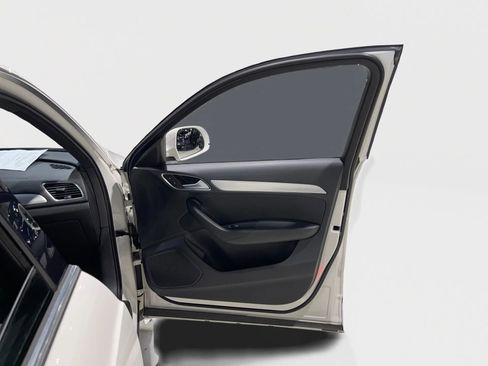 Used 2017 Audi Q3 2.0T Premium Plus image 26