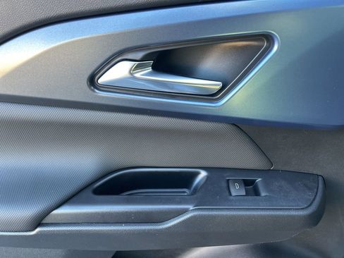 New 2026 Chevrolet Equinox EV LT w/ LPO, Blackout Package FWD image 38