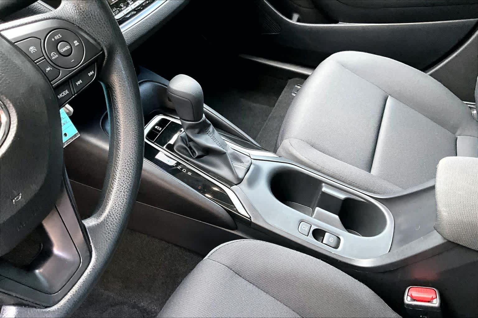 Certified 2026 Toyota Corolla LE FWD image 17