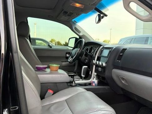 Used 2016 Toyota Sequoia Limited AWD/4WD image 7