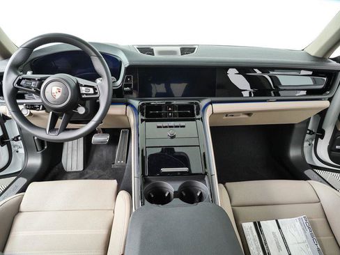 New 2026 Porsche Panamera 4 AWD/4WD image 19