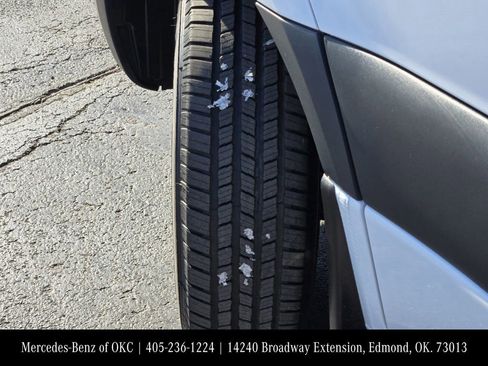 Used 2025 Mercedes-Benz Sprinter 2500 image 12