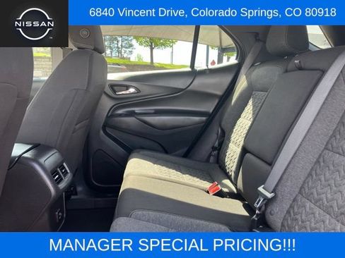 Used 2024 Chevrolet Equinox LT FWD image 11