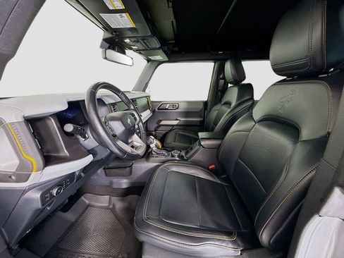 Used 2022 Ford Bronco Badlands AWD/4WD image 19