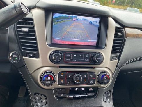 Used 2015 GMC Yukon Denali w/ Open Road Package AWD/4WD image 26