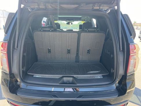 Used 2023 Chevrolet Tahoe RST w/ Luxury Package AWD/4WD image 30