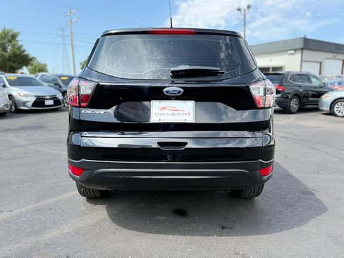 Used 2017 Ford Escape S FWD image 4