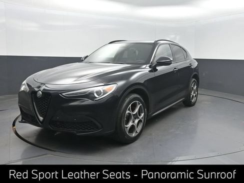 Used 2022 Alfa Romeo Stelvio Sprint AWD/4WD image 1