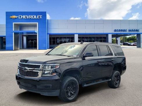 Used 2019 Chevrolet Tahoe LS RWD image 2