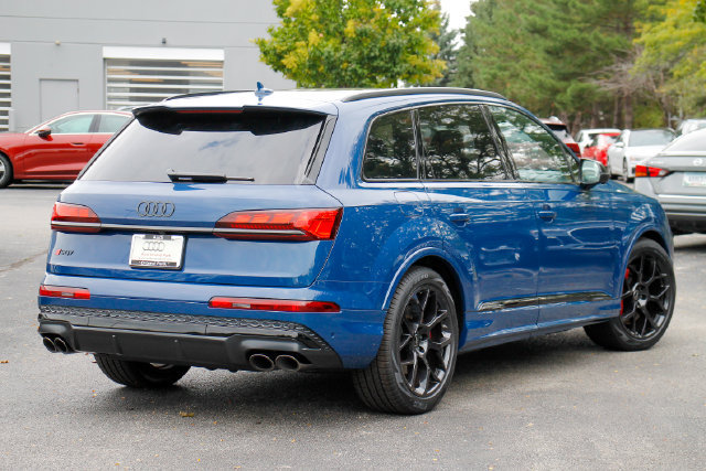 New 2026 Audi SQ7 Prestige AWD/4WD image 26