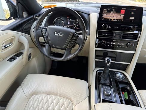 Used 2024 INFINITI QX80 Sensory image 21