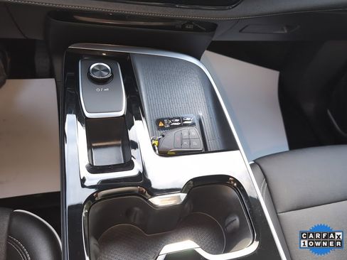 Used 2025 Buick Enclave Preferred image 27