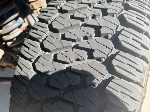 Used 2012 Toyota Tundra 4x4 CrewMax w/ Tow Pkg image 7