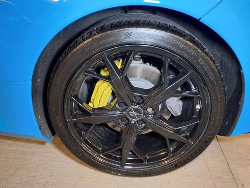 Used 2022 Chevrolet Corvette Stingray Coupe w/ Engine Appearance Package RWD image 15