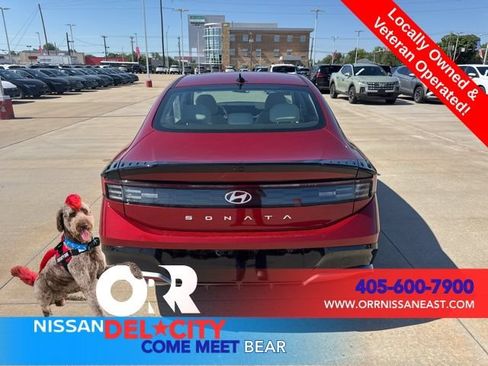 Used 2025 Hyundai Sonata SEL FWD image 4
