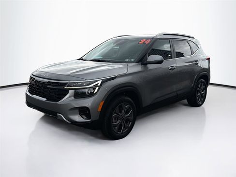 Used 2024 Kia Seltos S image 3