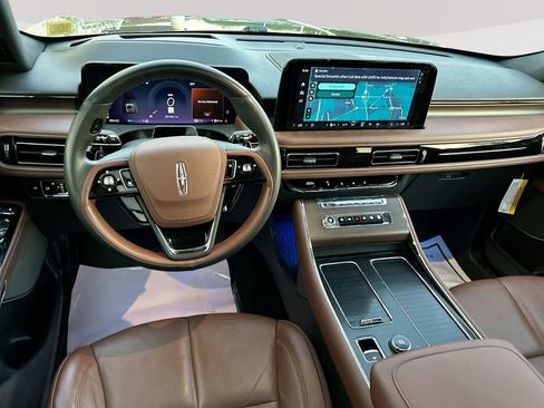 Used 2025 Lincoln Aviator Reserve w/ Jet Appearance Package AWD/4WD image 25