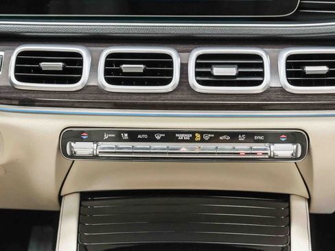 Used 2021 Mercedes-Benz GLE 350 image 18