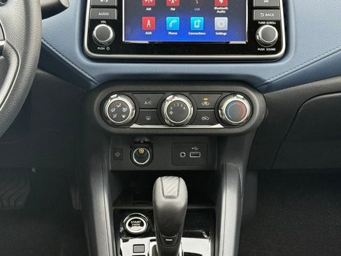 New 2025 Nissan Versa SV w/ Trunk Package image 23