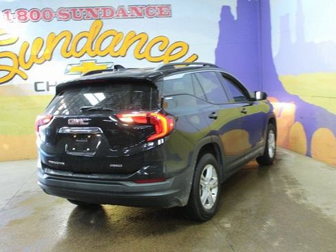 Used 2019 GMC Terrain SLE w/ Driver Convenience Package image 8