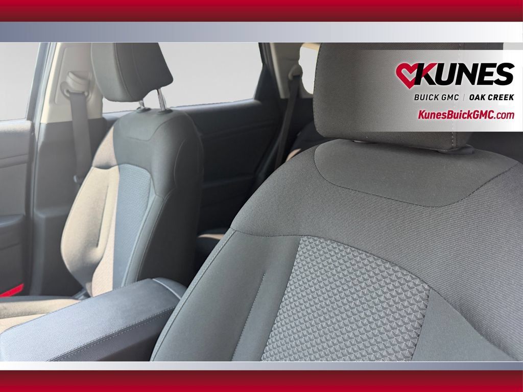 Used 2026 Kia Sportage LX FWD image 22