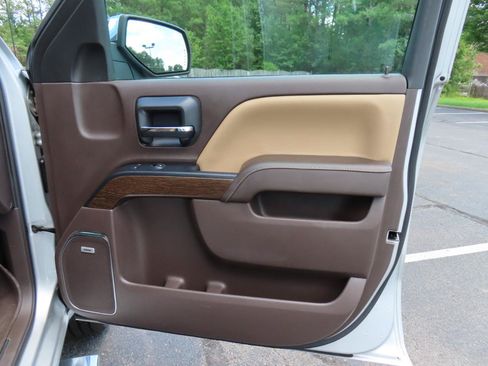 Used 2018 GMC Sierra 1500 Denali AWD/4WD image 24