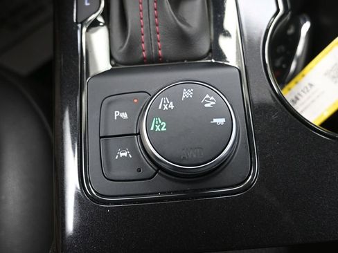 Used 2022 Chevrolet Blazer RS AWD/4WD image 24
