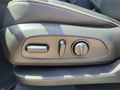 Used 2019 GMC Terrain Denali w/ Driver Alert Package II image 18