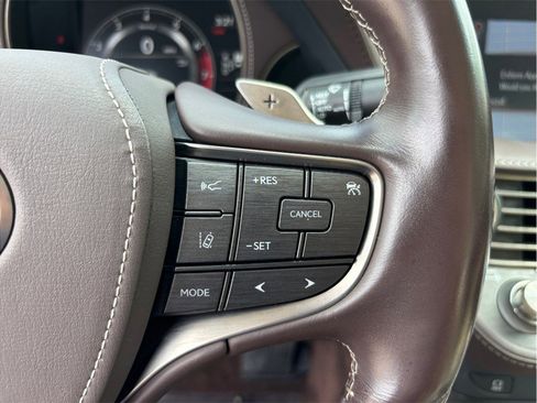 Used 2018 Lexus LS 500 w/ Luxury Package RWD image 29