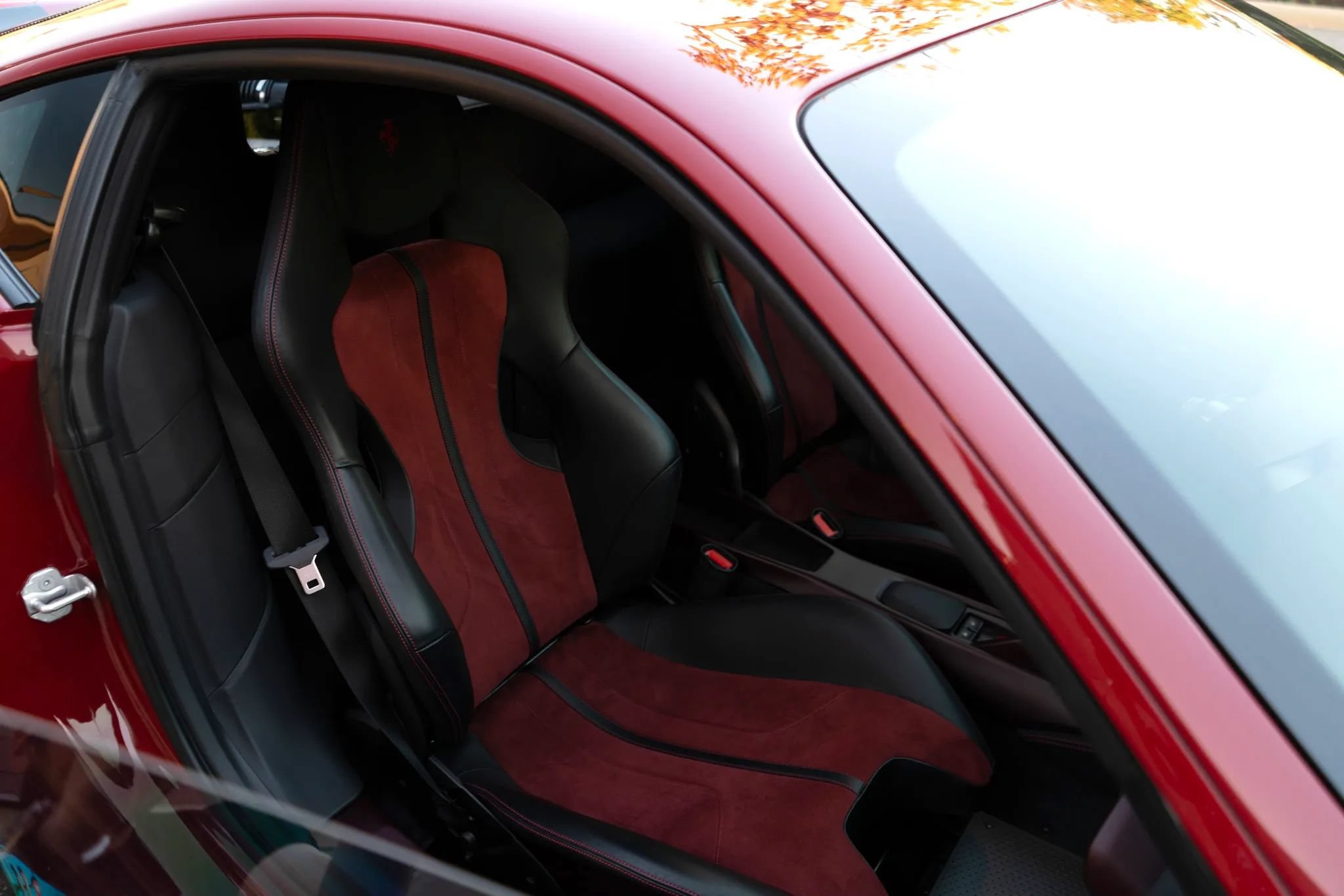 Used 2020 Ferrari 488 Pista Coupe RWD image 39
