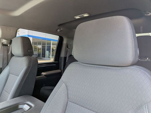 Used 2025 Chevrolet Silverado 2500 LT w/ Convenience Package AWD/4WD image 15