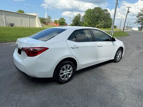 Used 2019 Toyota Corolla L FWD image 5
