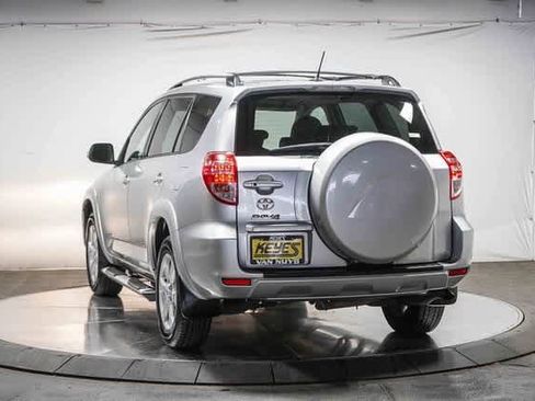 Used 2012 Toyota RAV4 Limited w/ Navigation Value Pkg image 2