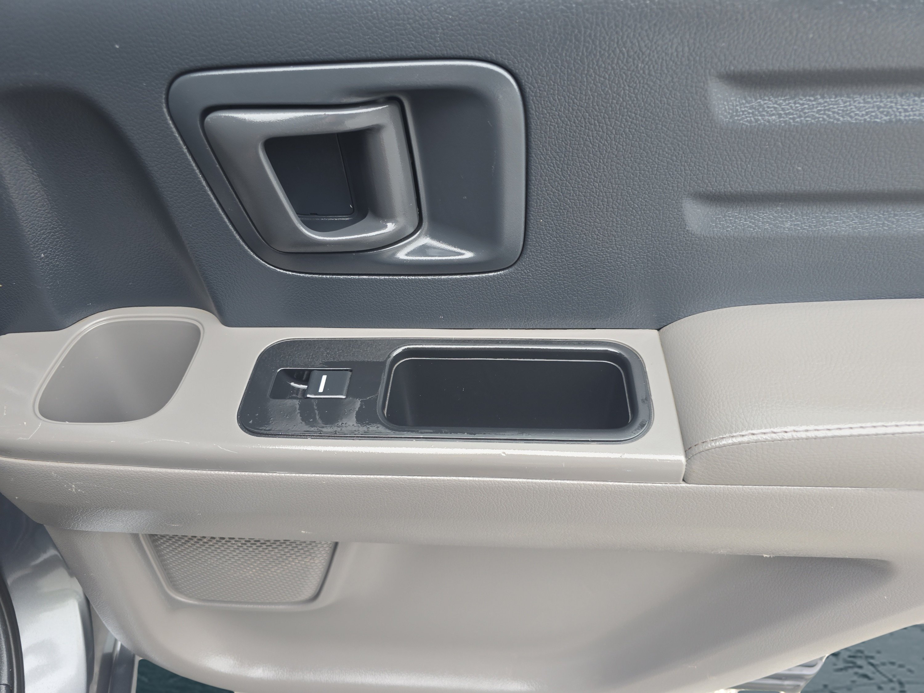 Used 2013 Honda Ridgeline RTL image 17